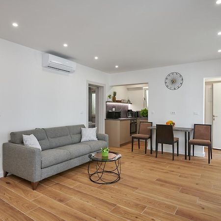 Newly Renovated Apt. Near To Entrance To Old Town Ντουμπρόβνικ Εξωτερικό φωτογραφία