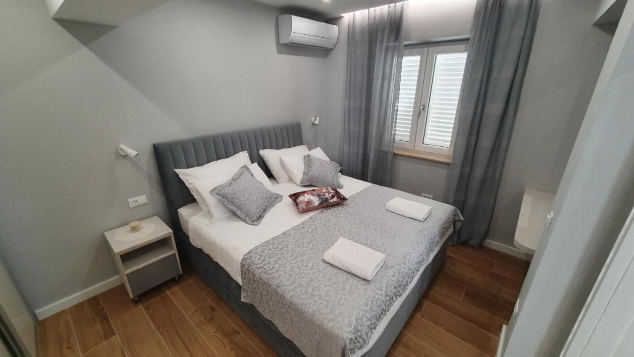 Newly Renovated Apt. Near To Entrance To Old Town Ντουμπρόβνικ Εξωτερικό φωτογραφία