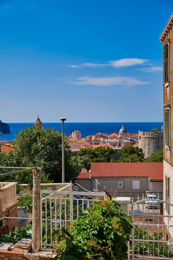 Newly Renovated Apt. Near To Entrance To Old Town Ντουμπρόβνικ Εξωτερικό φωτογραφία